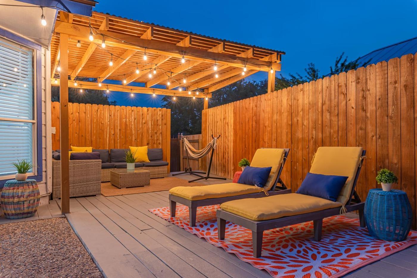 Fun 'N Sun Heated Pool & Gameroom By Fiesta Texas ซานอันโตนิโอ ภายนอก รูปภาพ