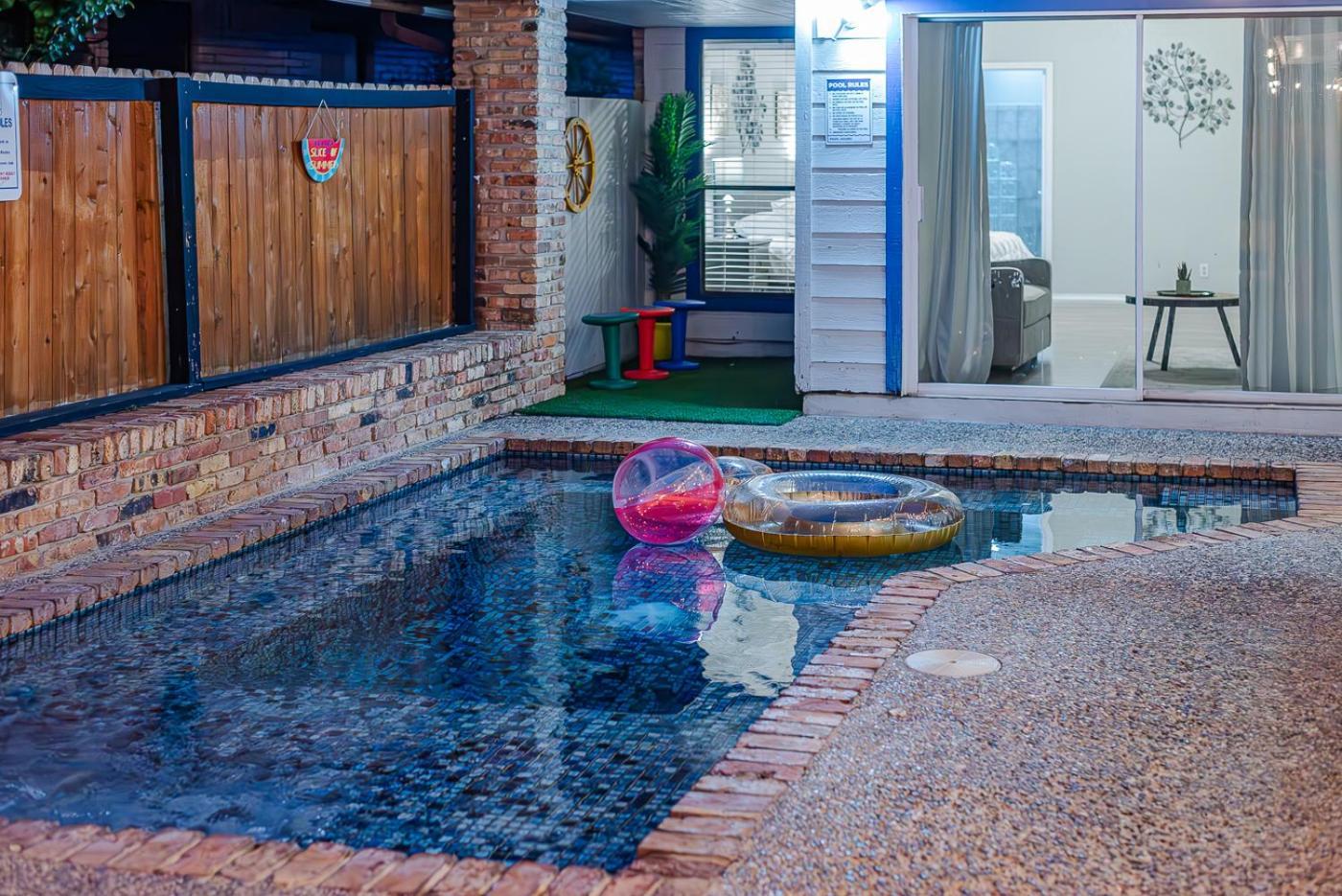 Fun 'N Sun Heated Pool & Gameroom By Fiesta Texas ซานอันโตนิโอ ภายนอก รูปภาพ