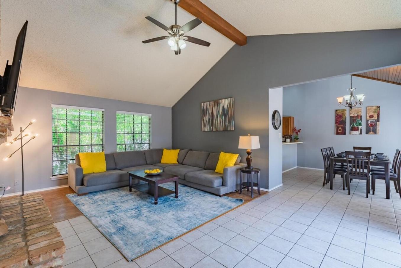 Fun 'N Sun Heated Pool & Gameroom By Fiesta Texas ซานอันโตนิโอ ภายนอก รูปภาพ